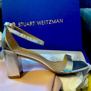 Stuart Weitzman size 7 Gold sandals